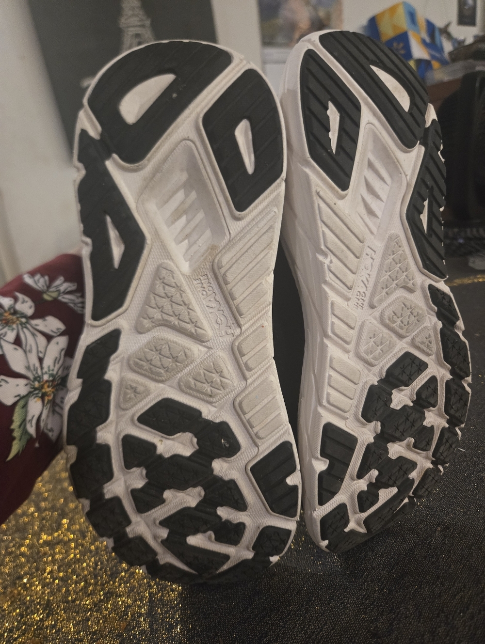 Hoka ARAHI 7 sneakers - Picture 5 of 6